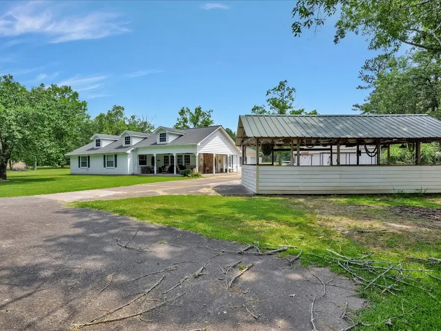 21441 Fm 705, Broaddus, TX 75929 - Image #3