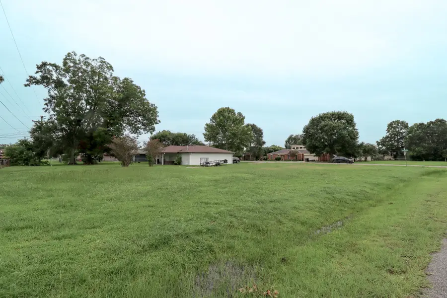 2895 Solomon Street, Port Arthur, TX 77640 - Image #2