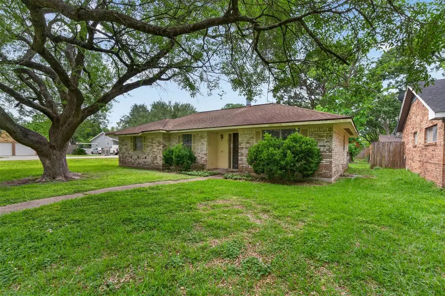 301 Moody Avenue, League City, TX 77573 - #2