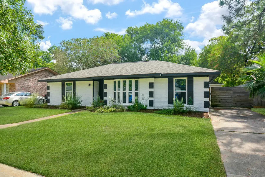 12735 Westella Drive, Houston, TX 77077 - Image #3