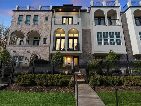 2605 Maxroy Street, Houston, TX 77007