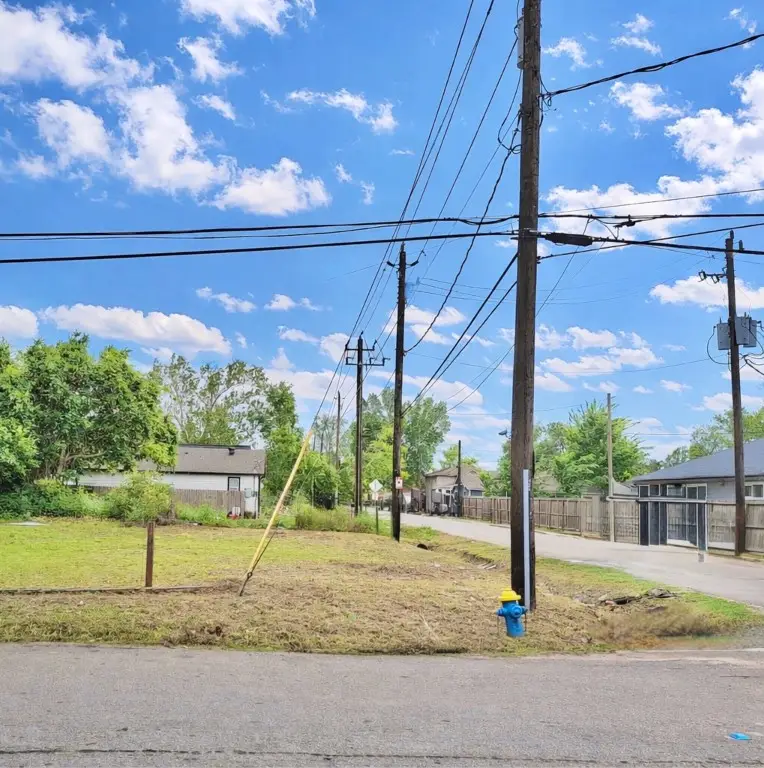 6427 Morrow St, Houston, TX 77091 - #1