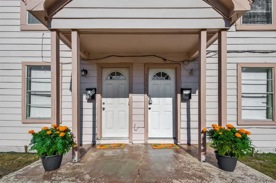 7109 Myrtle Street, Houston, TX 77087 - Image #2