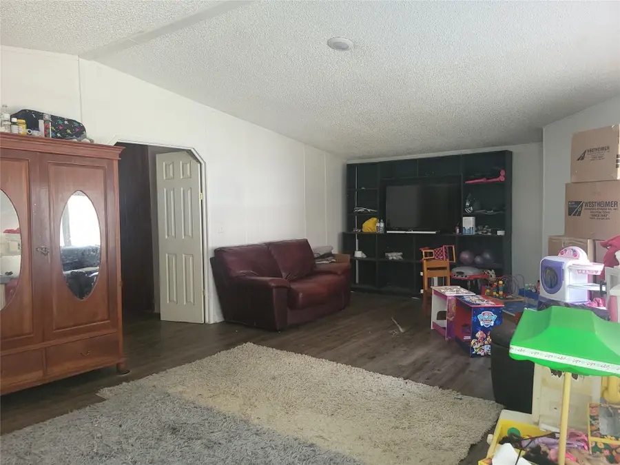 1050 Elmore Loop, Shepherd, TX 77371 - Image #3