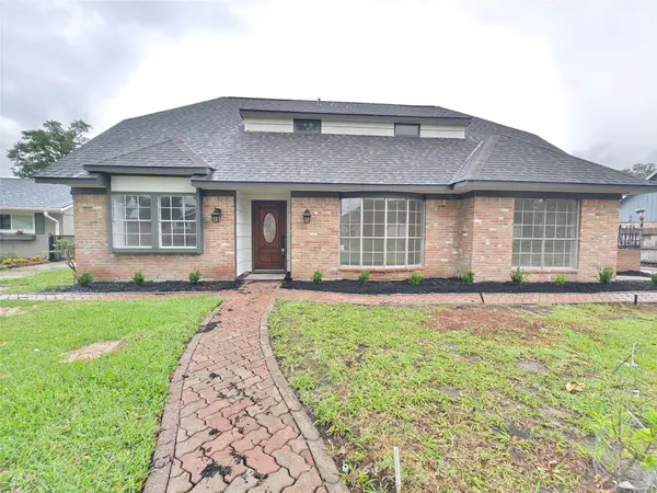 4106 Clovernook Lane, Seabrook, TX 77586