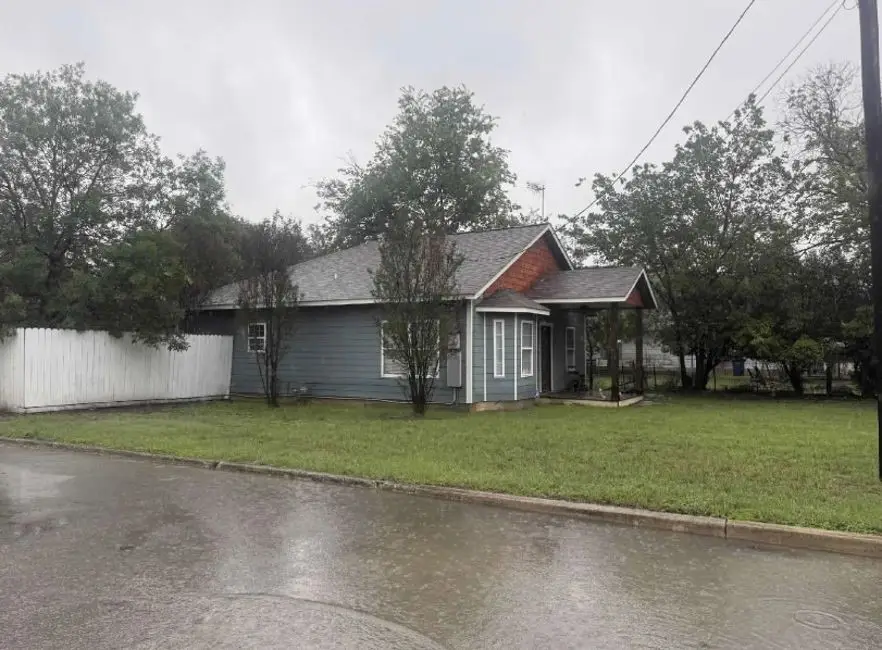 1696 W Mill Street, New Braunfels, TX 78130 - #2