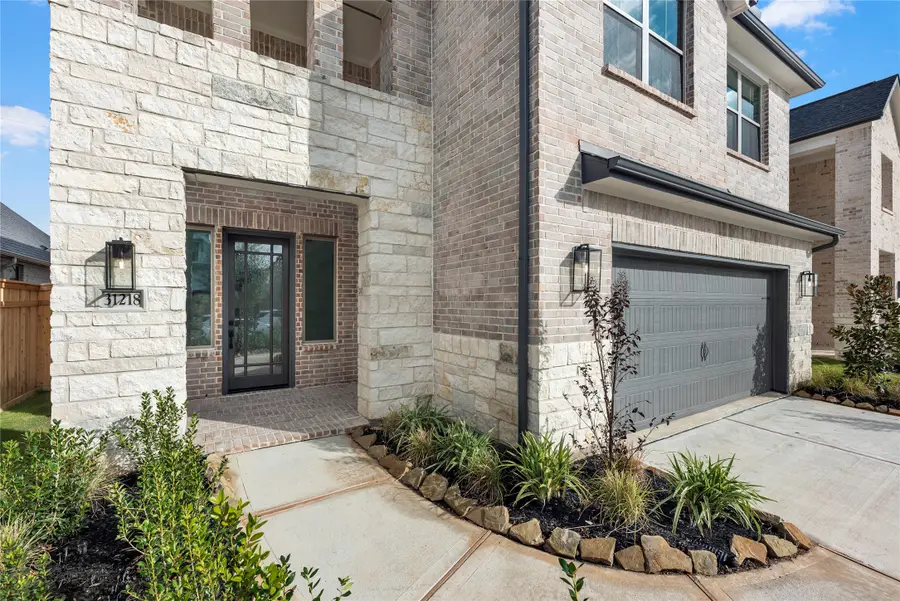 31218 Riley Heights Drive, Fulshear, TX 77441 - Image #2