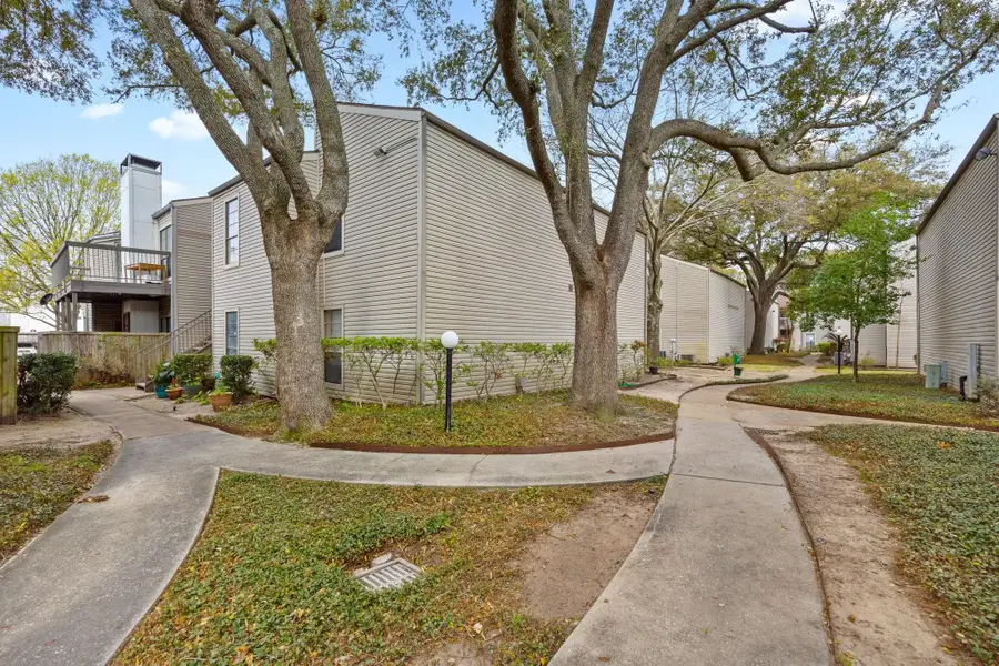 9707 Richmond Avenue #53, Houston, TX 77042 - Image #3