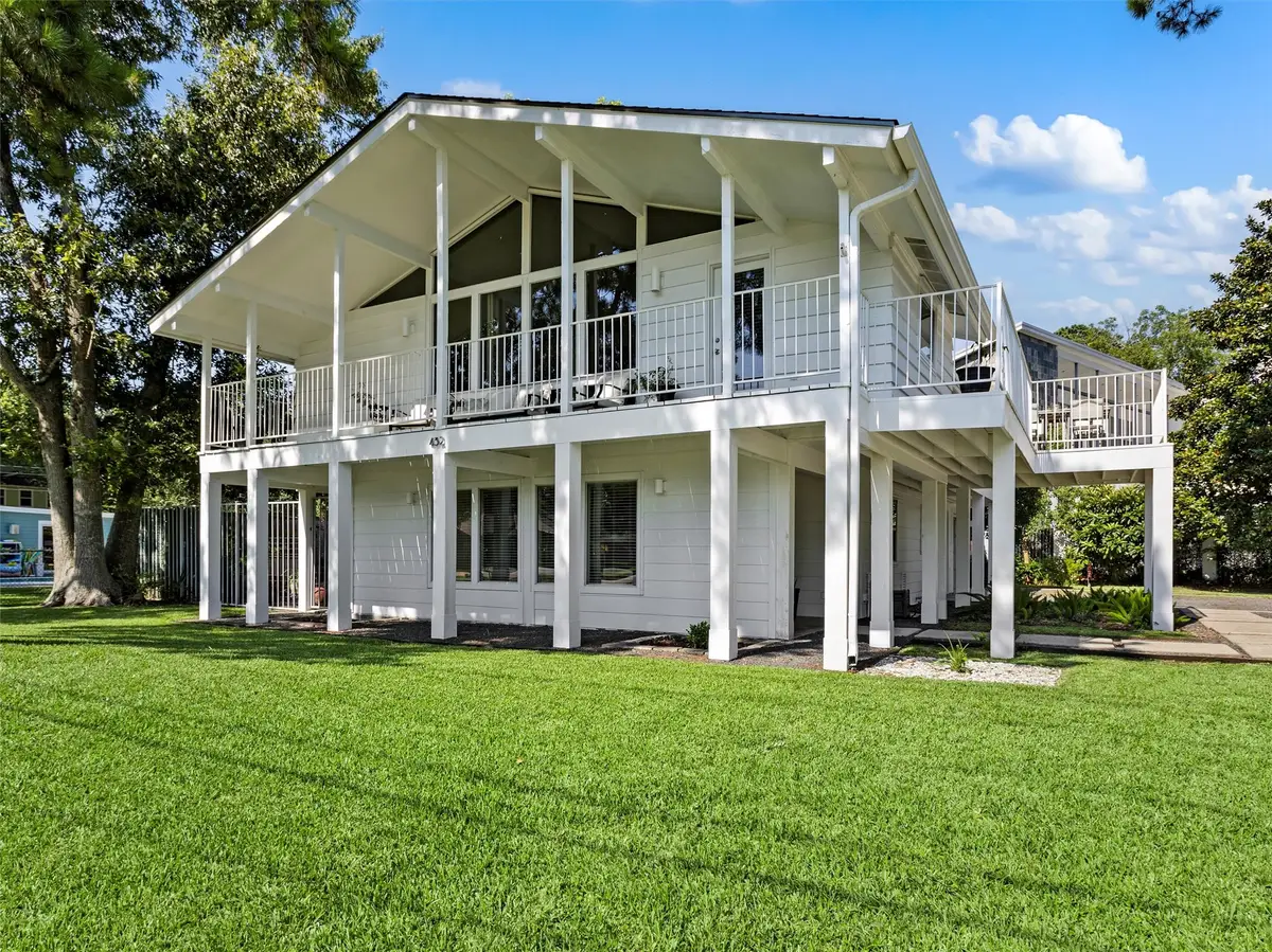 432 Glen Cove Street, Kemah, TX 77565 - #1