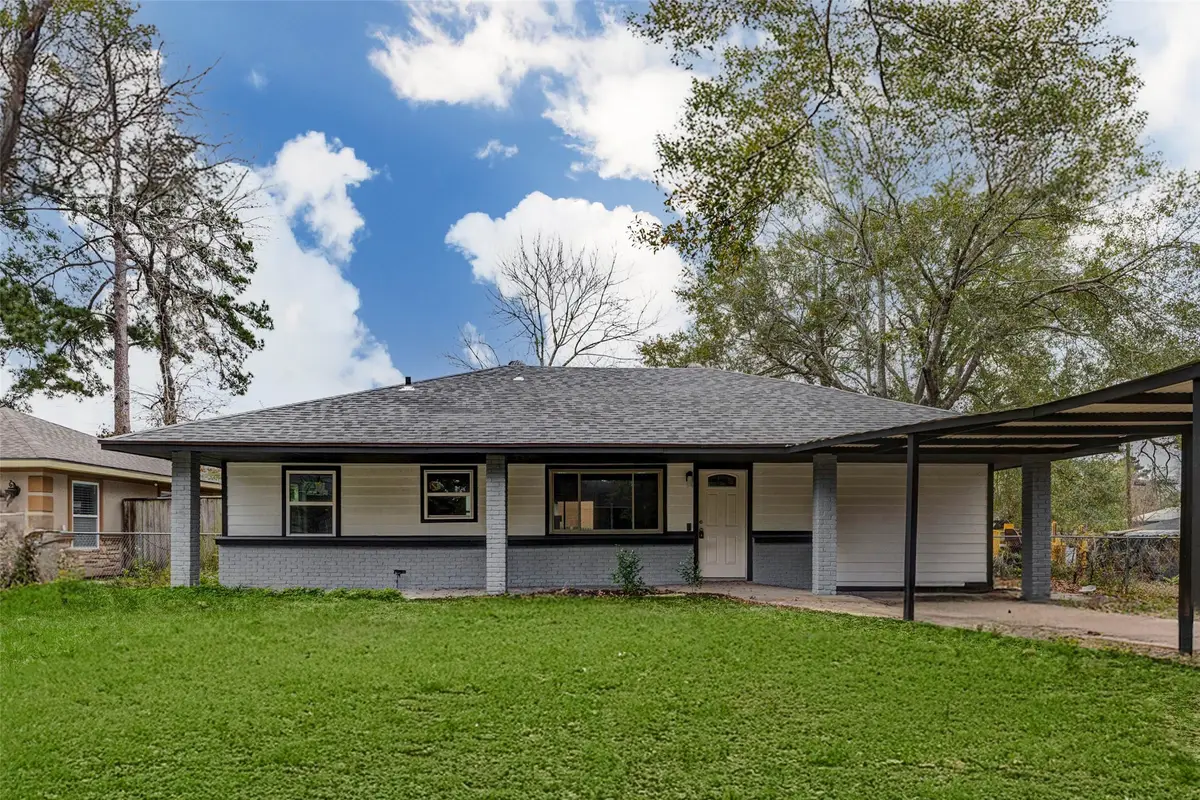 511 Wagers St, Conroe, TX 77301 - Image #1