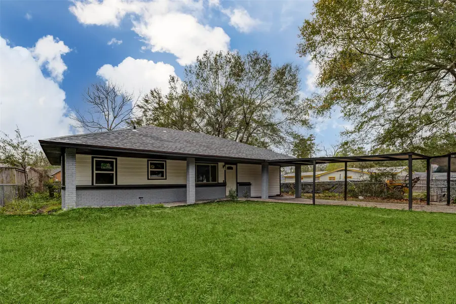 511 Wagers St, Conroe, TX 77301 - Image #2