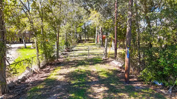 6253 N Fm 441 Road, El Campo, TX 77437
