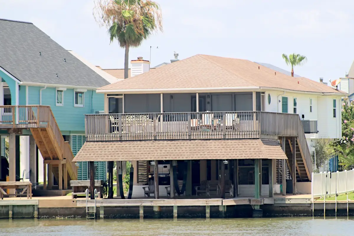 238 Bamaku Bend, Tiki Island, TX 77554 - #1