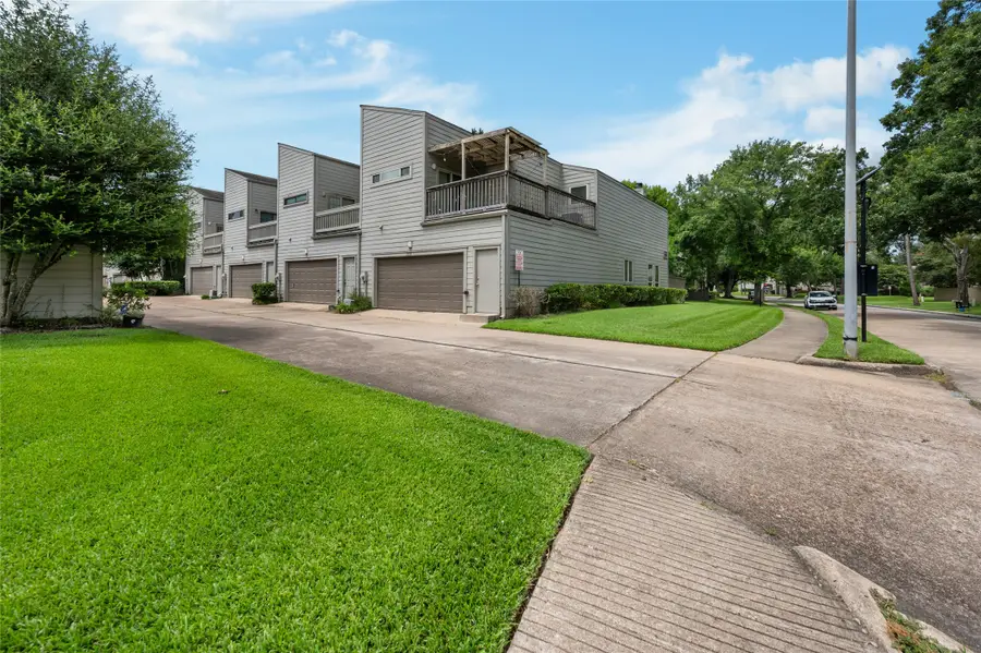 11709 Lakeside Place Drive #232, Houston, TX 77077 - #2