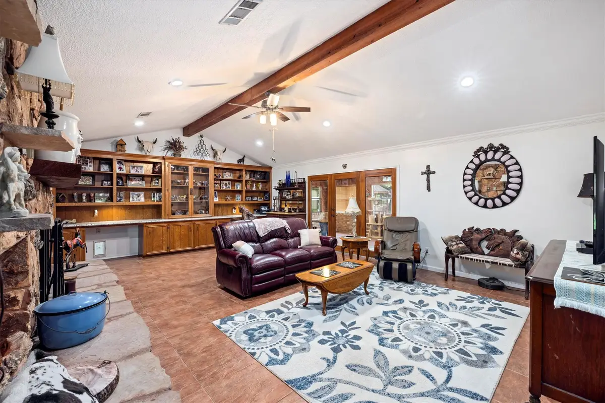 6825 Highland Road, Santa Fe, TX 77517 - Image #1