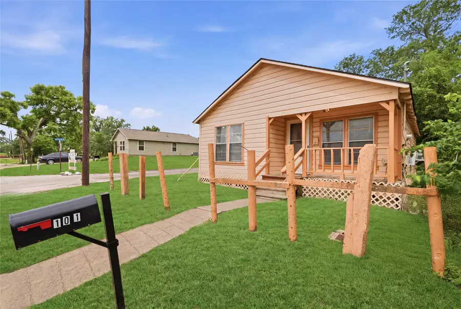 101 Outlar Road, Wharton, TX 77488 - #2