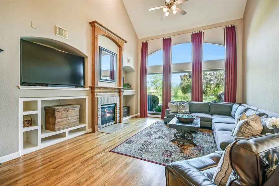 1607 Cascade Falls Drive, Friendswood, TX 77546 - #2