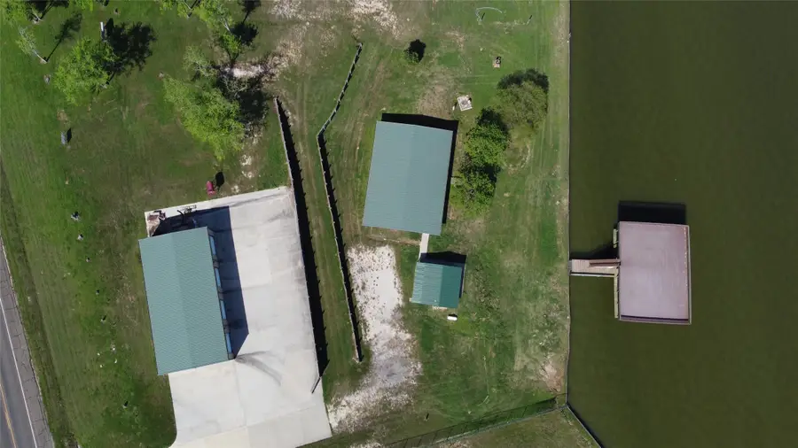 10420 Us Hwy 190 W, Point Blank, TX 77364 - Image #2