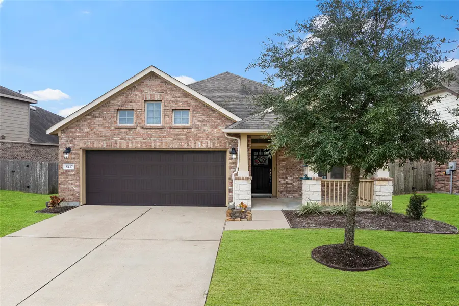 5427 Silver Ledge Drive, Katy, TX 77493 - Image #2