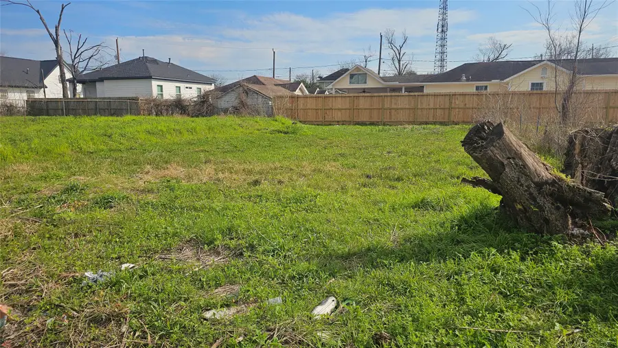 3208 Jewel Street, Houston, TX 77026 - Image #2