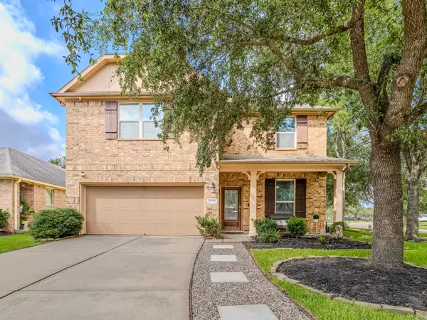 8119 Sweetstone Grove Court, Cypress, TX 77433