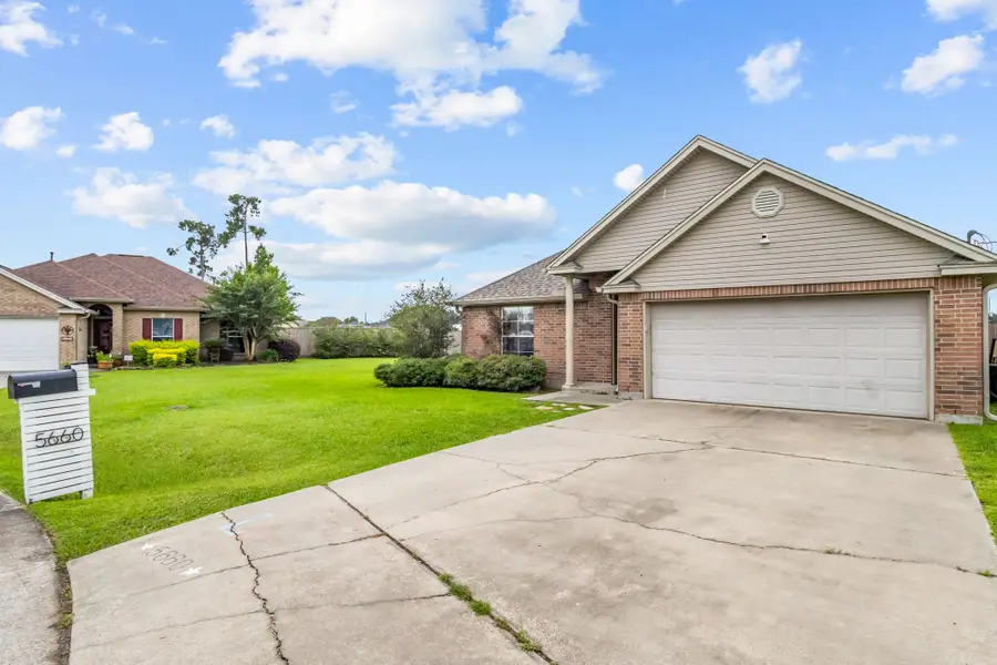 5660 S Samantha Lane Lake, Lumberton, TX 77612 - #3
