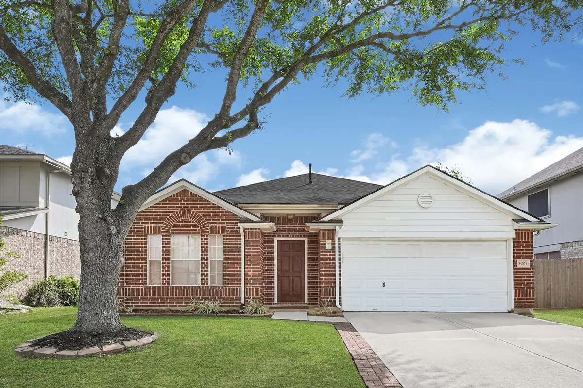 5007 Ridgeway Drive, Pasadena, TX 77504 - #1