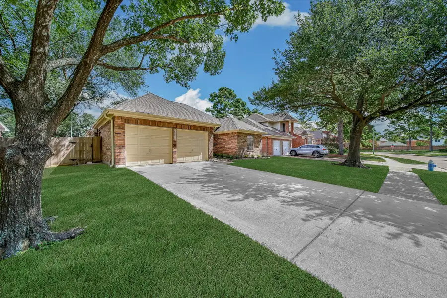 16014 Brittany Knoll Drive, Houston, TX 77095 - #2
