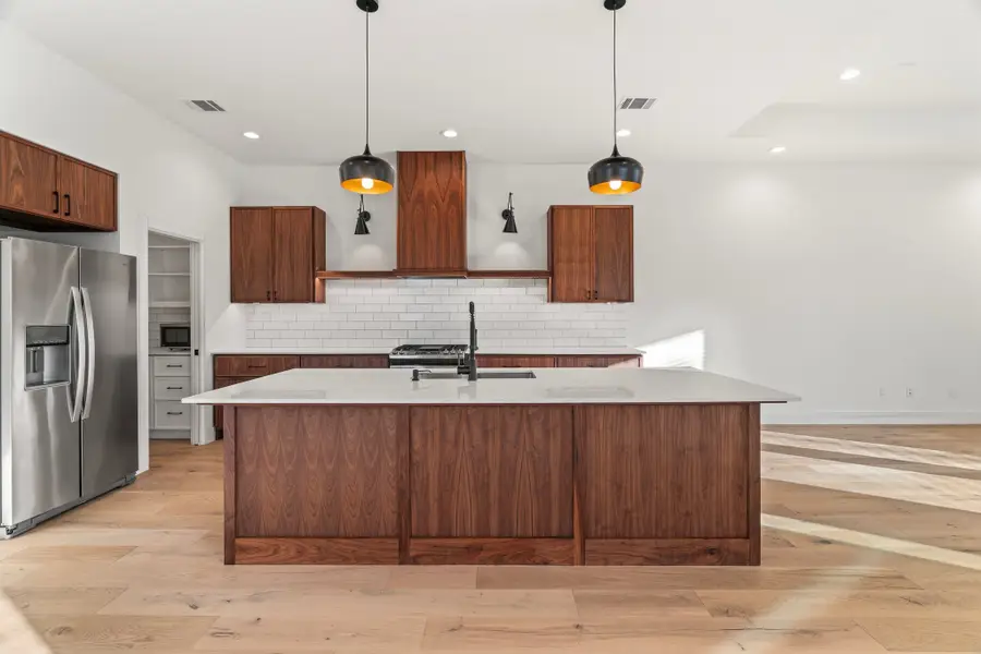 3802 Commerce Street, Houston, TX 77003 - #3