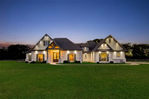 415 China Grove Drive, Rosharon, TX 77583