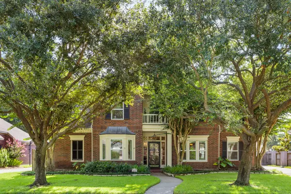 16107 Garden Hill Lane, Houston, TX 77095