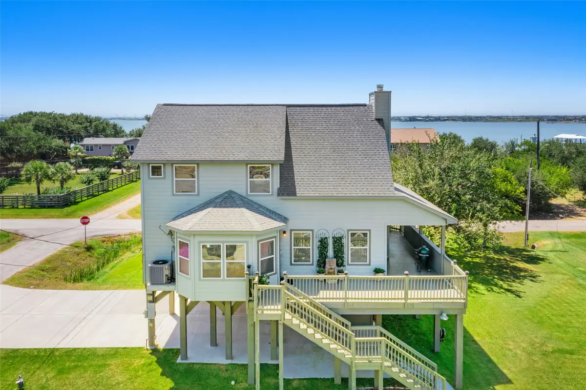 1342 10th Street, Dickinson, TX 77539 - Image #1