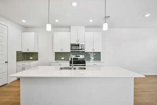 3125 Quiet Sunset Drive, Houston, TX 77080