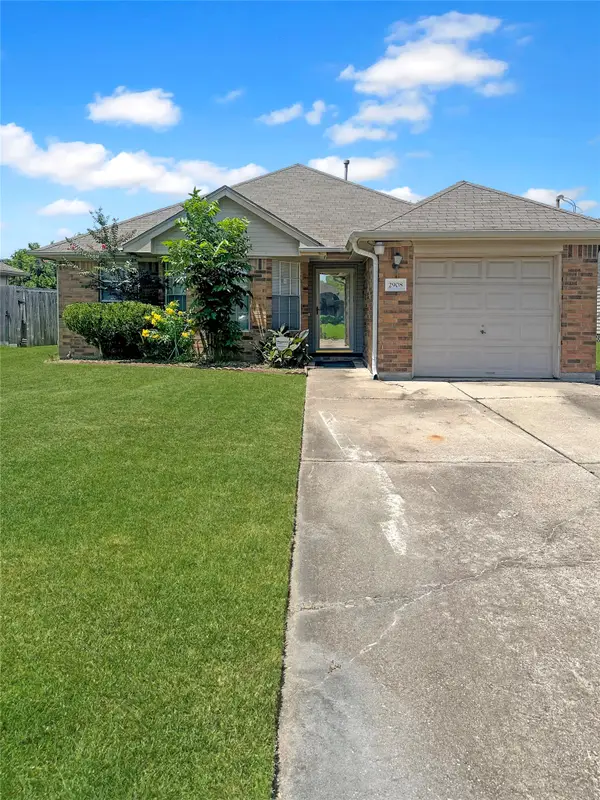 2908 Ashley Street, La Marque, TX 77568