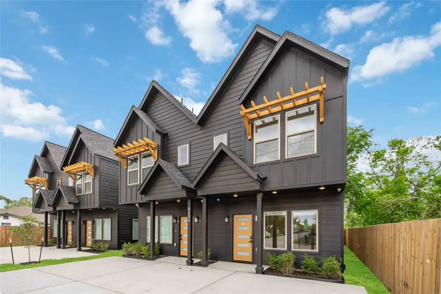 4916 Tronewood Street #A/B, Houston, TX 77016 - #2