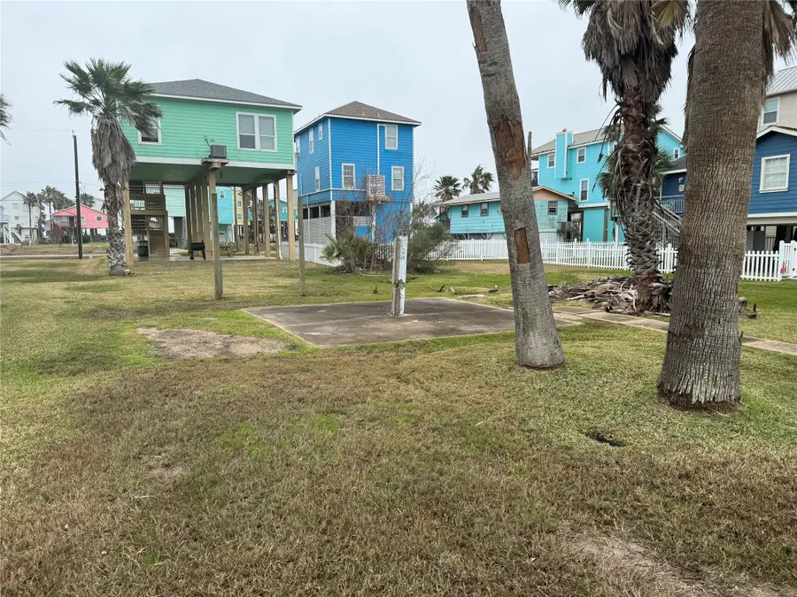 11215 Schwartz Drive, Galveston, TX 77554 - #3