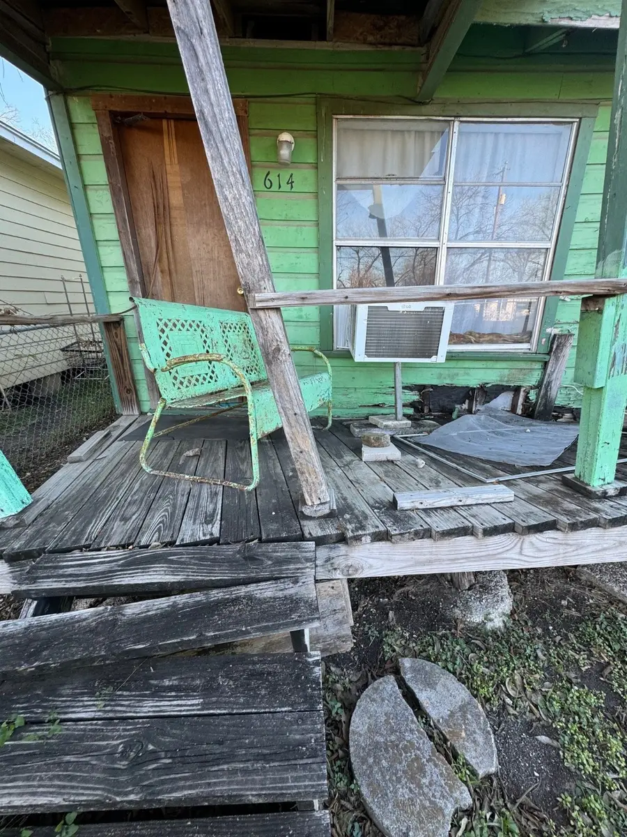 614 Sunglo Drive, San Antonio, TX 78221 - Image #3