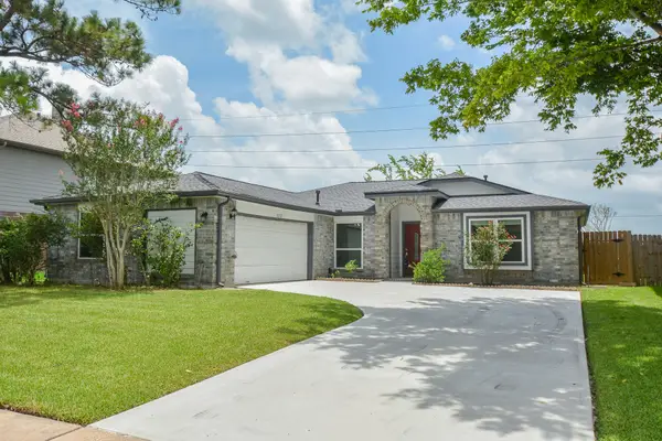 222 Savannah Moss Drive, Richmond, TX 77469