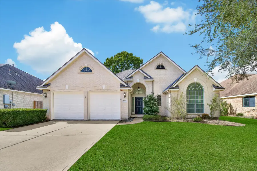 1911 Shining Stream Lane, Richmond, TX 77406 - Image #2