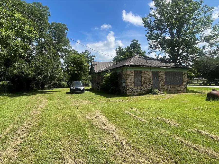 629 Ezekiel Smith Street, Waller, TX 77484 - Image #3
