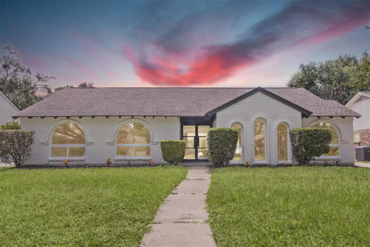 2823 Stetson Lane, Houston, TX 77043 - Image #1