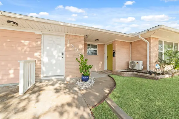 1302 56th Street, Galveston, TX 77551