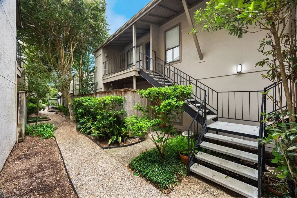 5711 Sugar Hill Drive #32, Houston, TX 77057 - #1