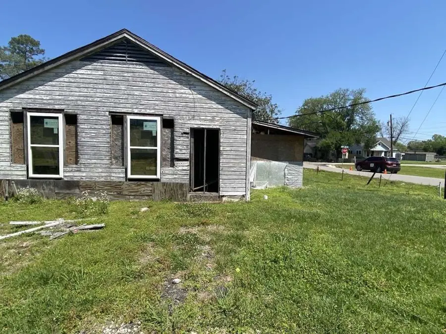 603 Highland Drive, Beaumont, TX 77705 - Image #3