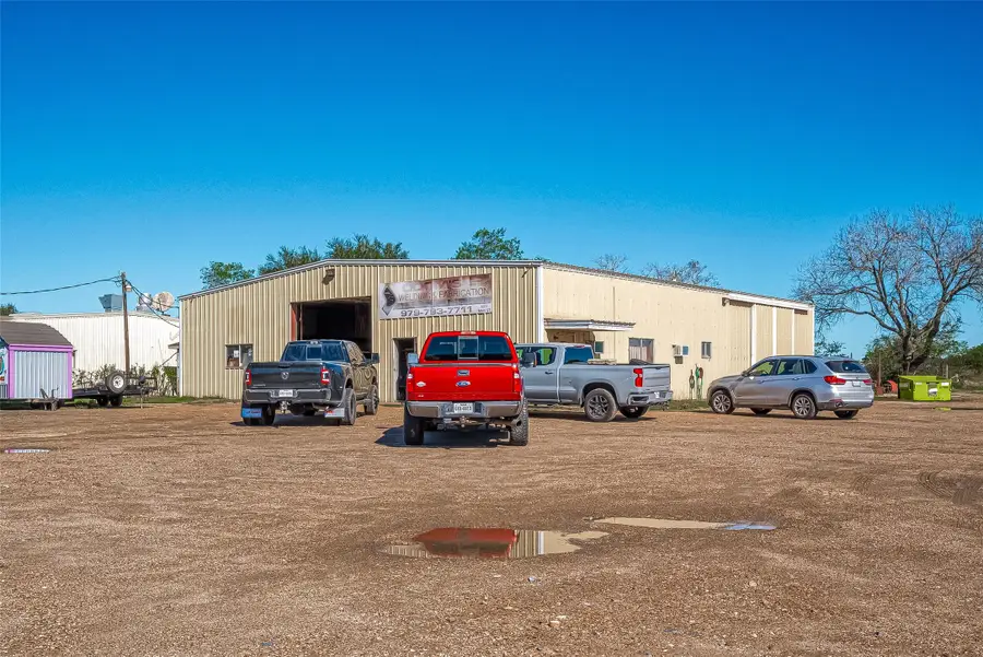 8231 Main Street, Needville, TX 77461 - Image #3