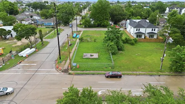 2601 Alabama Street, Houston, TX 77004
