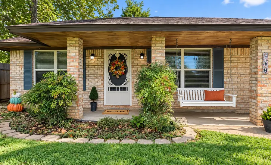 118 W Mahan Street, Richwood, TX 77531 - #2