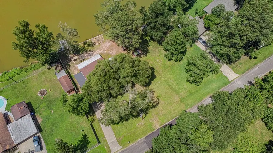 792 E Taylor Lake Circle, Livingston, TX 77351 - #3