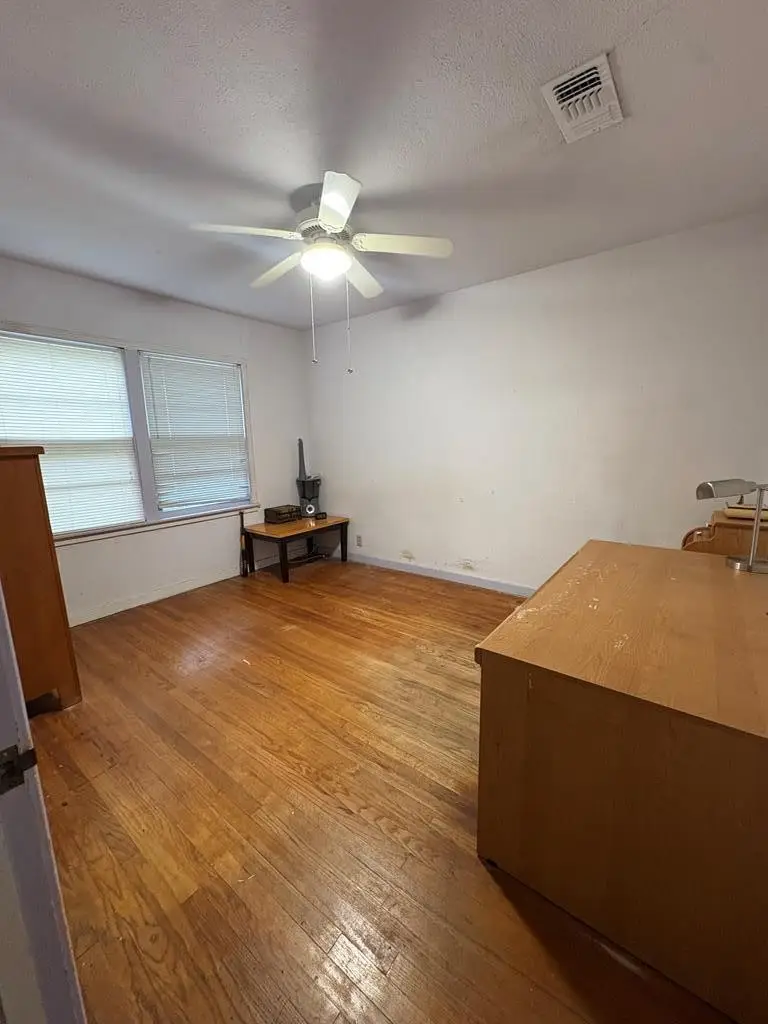 1706 Katy Avenue, Bay City, TX 77414 - #2