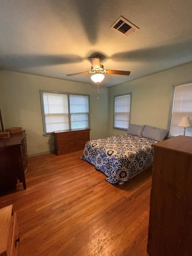 1706 Katy Avenue, Bay City, TX 77414 - #3